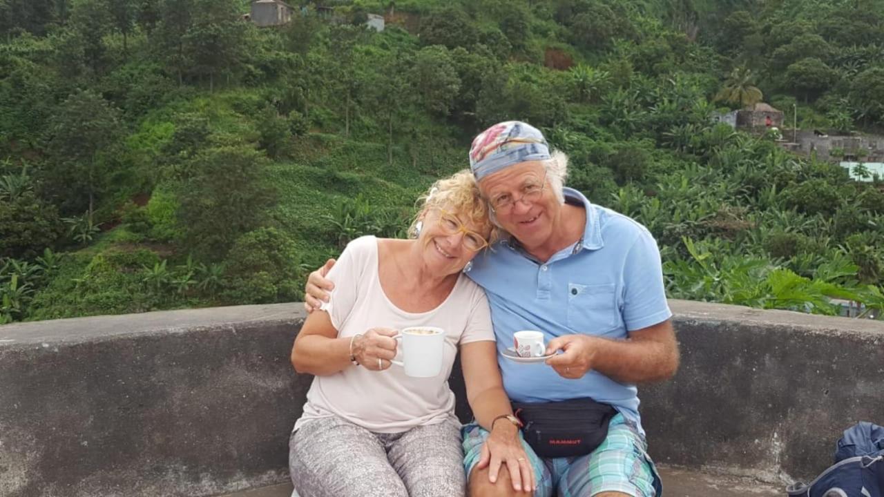 Gira Lua Pensionat Igreja Eksteriør billede